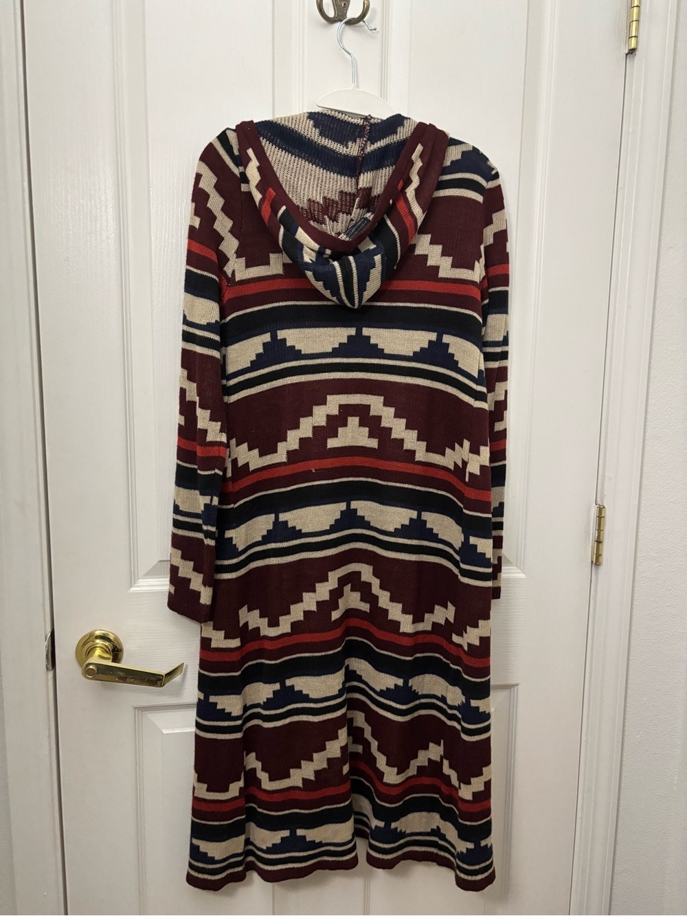 NWT United States Women’s Small Hooded Long Cardigan Southwestern Aztec Duster - Picture 2 of 3